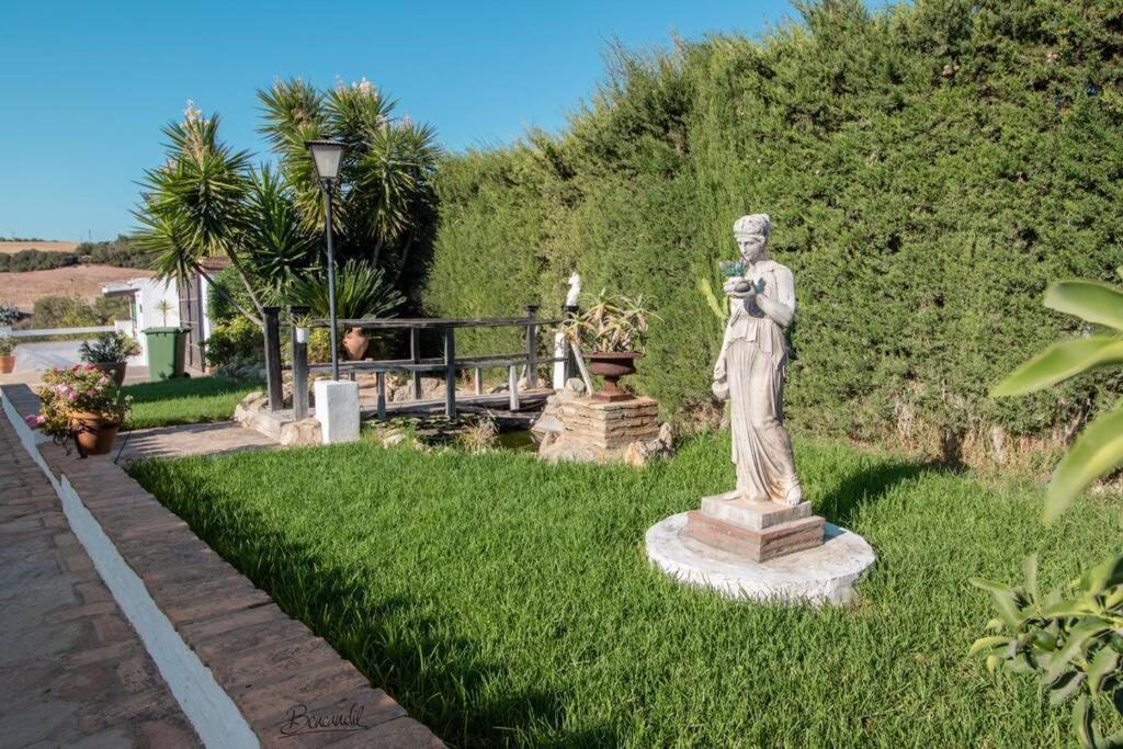 Villa El Estanque Holiday Cottage & Bungalow 아르코스델라프론테라 외부 사진