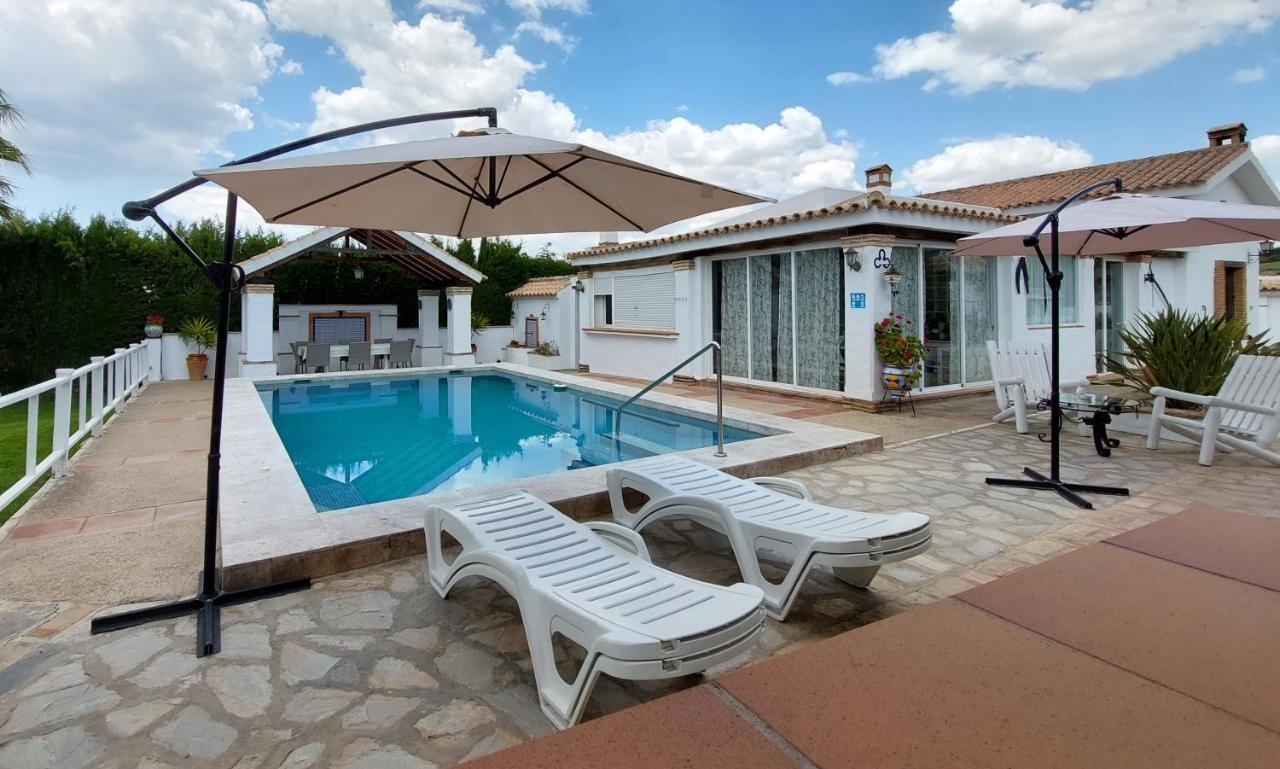 Villa El Estanque Holiday Cottage & Bungalow 아르코스델라프론테라 외부 사진